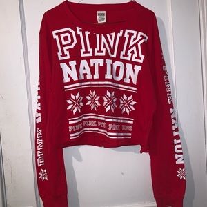 Brand new VS Pink winter themed crop set